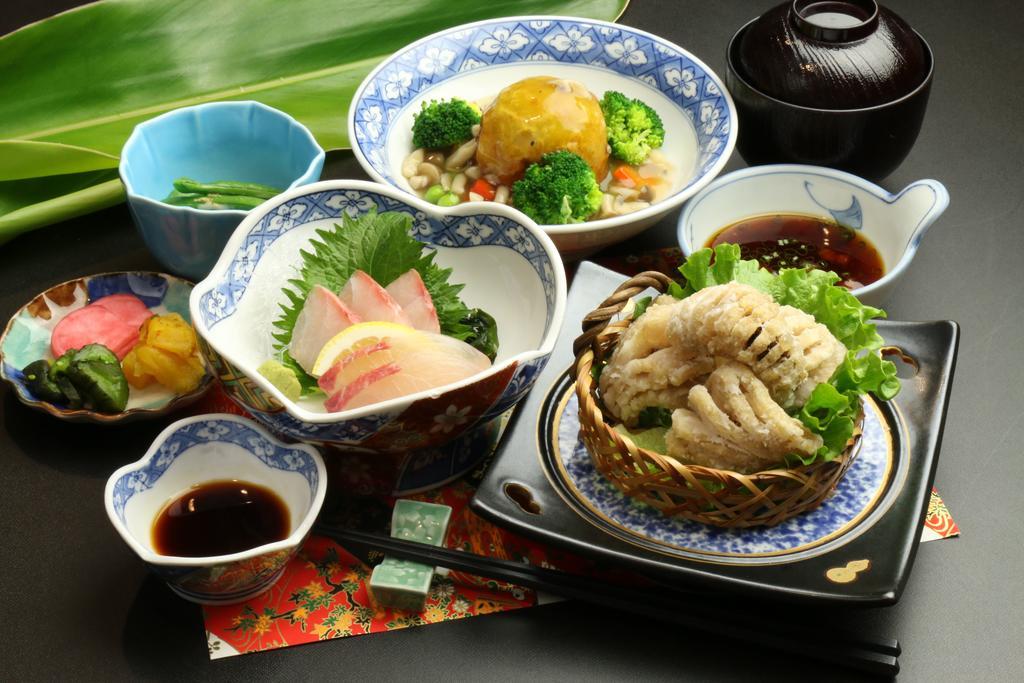 Ryokan Miharusou Hotel Nishinoomote Bagian luar foto